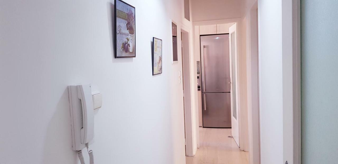 Spacious Apartment In The Historical Center Of Athens Atenas Exterior foto